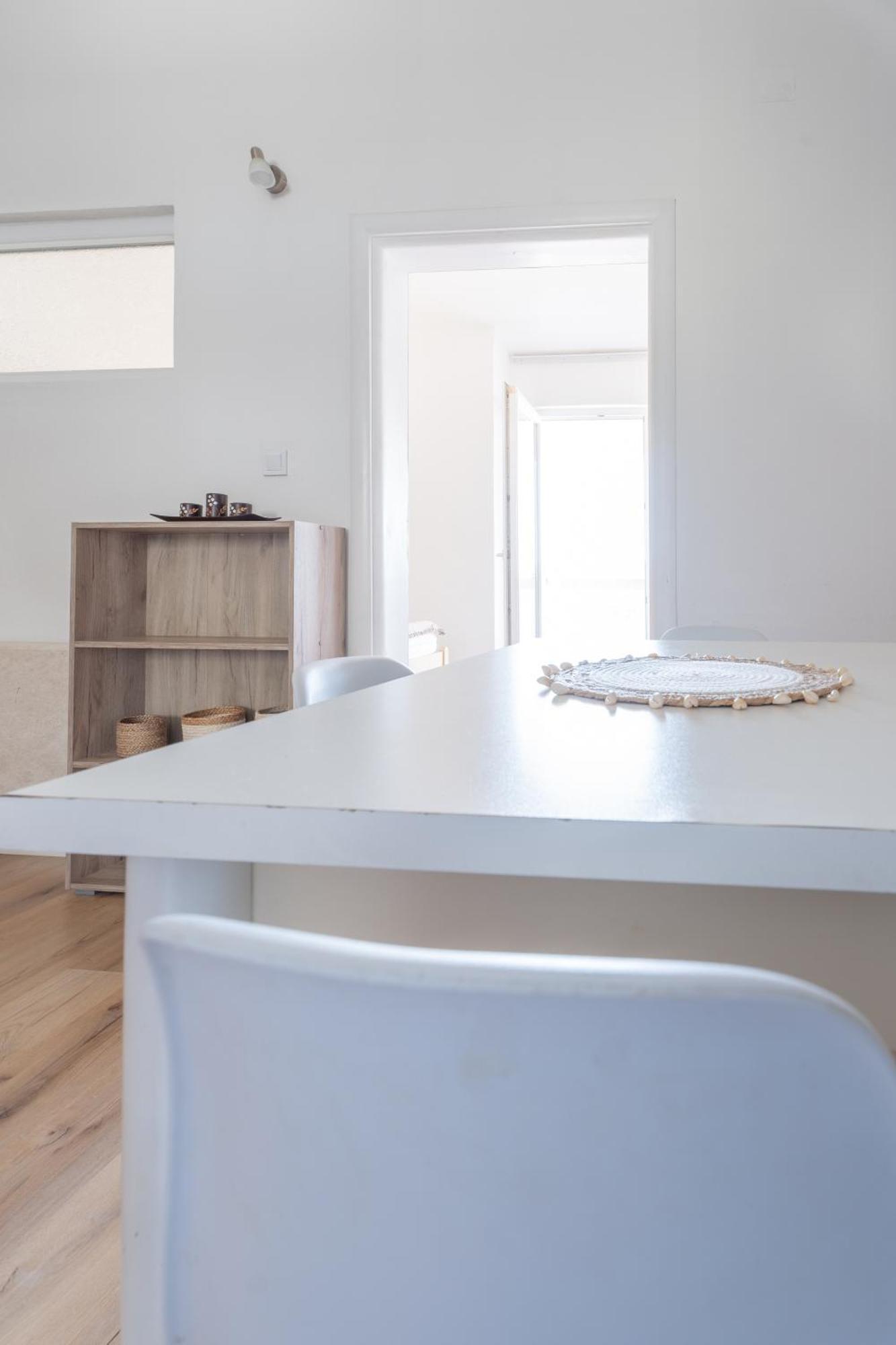 Apartments Miki บาร์ ภายนอก รูปภาพ